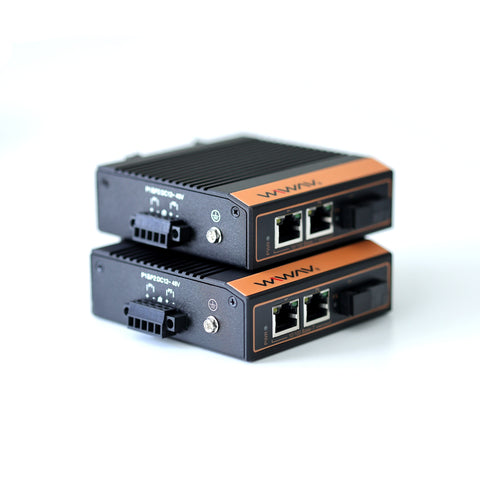 W1003-2FE1FX-I 10/100Mbps 3-Port Industrial Ethernet Media Converter (UL Listed, Pack of 2, IP40, -40~85℃)
